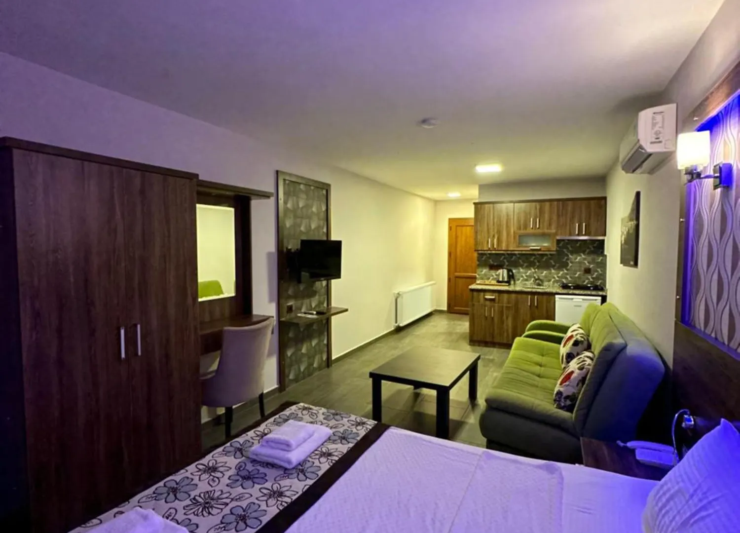 Dolphin Apart Hotel Sarigerme Aparthotel