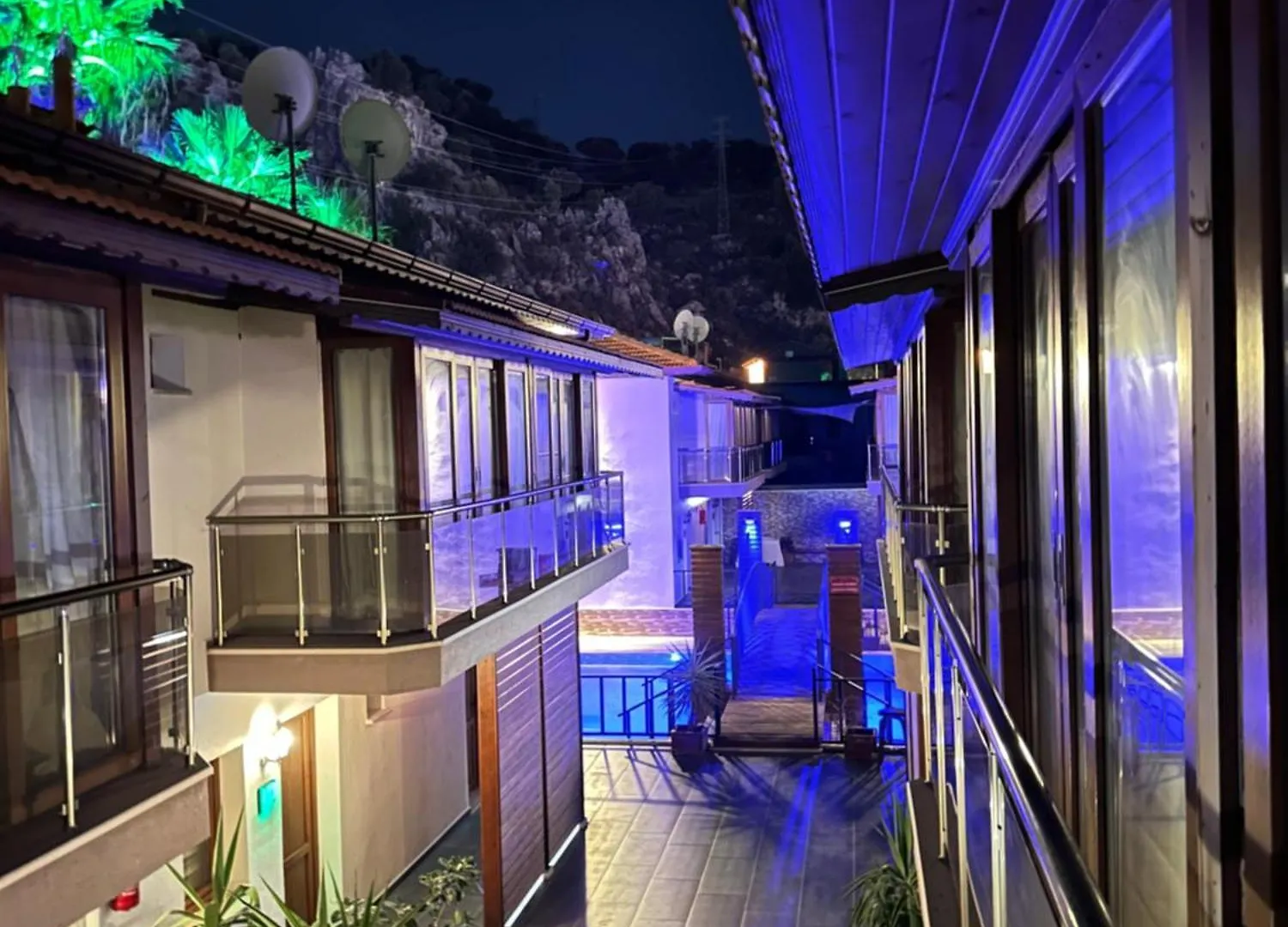 Dolphin Apart Hotel Sarigerme Aparthotel