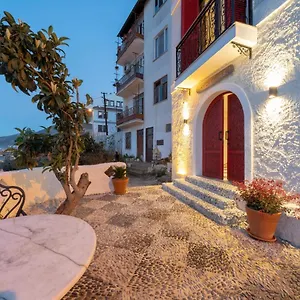 Reddoors Sea View Апарт-отель Фетхие